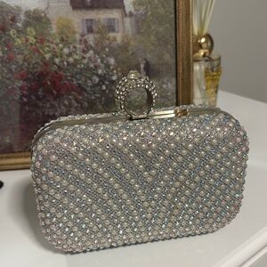 Elegant Silver Crystal Clutch